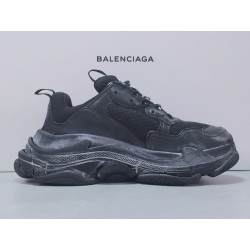 GT Batch Balenciaga Triple-S Triple Black