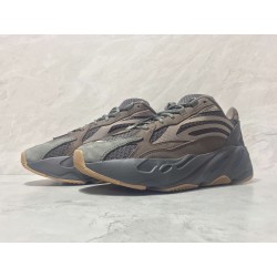 GT Batch Adidas Yeezy 700 V2 “Geode"