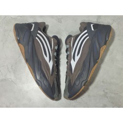 GT Batch Adidas Yeezy 700 V2 “Geode"