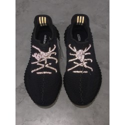 GT Batch Yeezy Boost 350 V2 Black