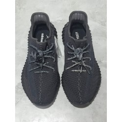 GT Batch Yeezy Boost 350 V2 Black