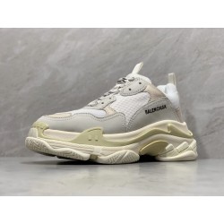 GT Batch Balenciaga Triple S White 2018 Reissue