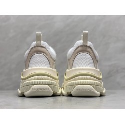 GT Batch Balenciaga Triple S White 2018 Reissue