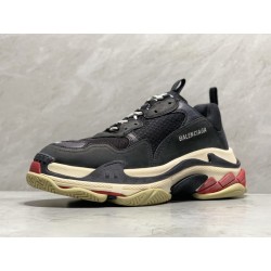 GT Batch Balenciaga Triple S Black White Red 2018 Reissue