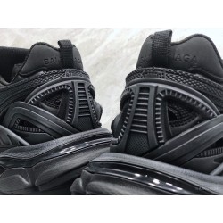 GT Batch Balenciaga Track 2.0 Triple Black