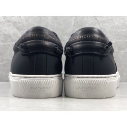 GT Batch Givenchy Paris Strap Sneakers Black