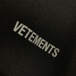 Vetements logo Tee Black