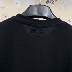 Vetements Fuck Tee Black