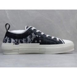 GT B23 Low Top Sneaker Black and White Dior Oblique